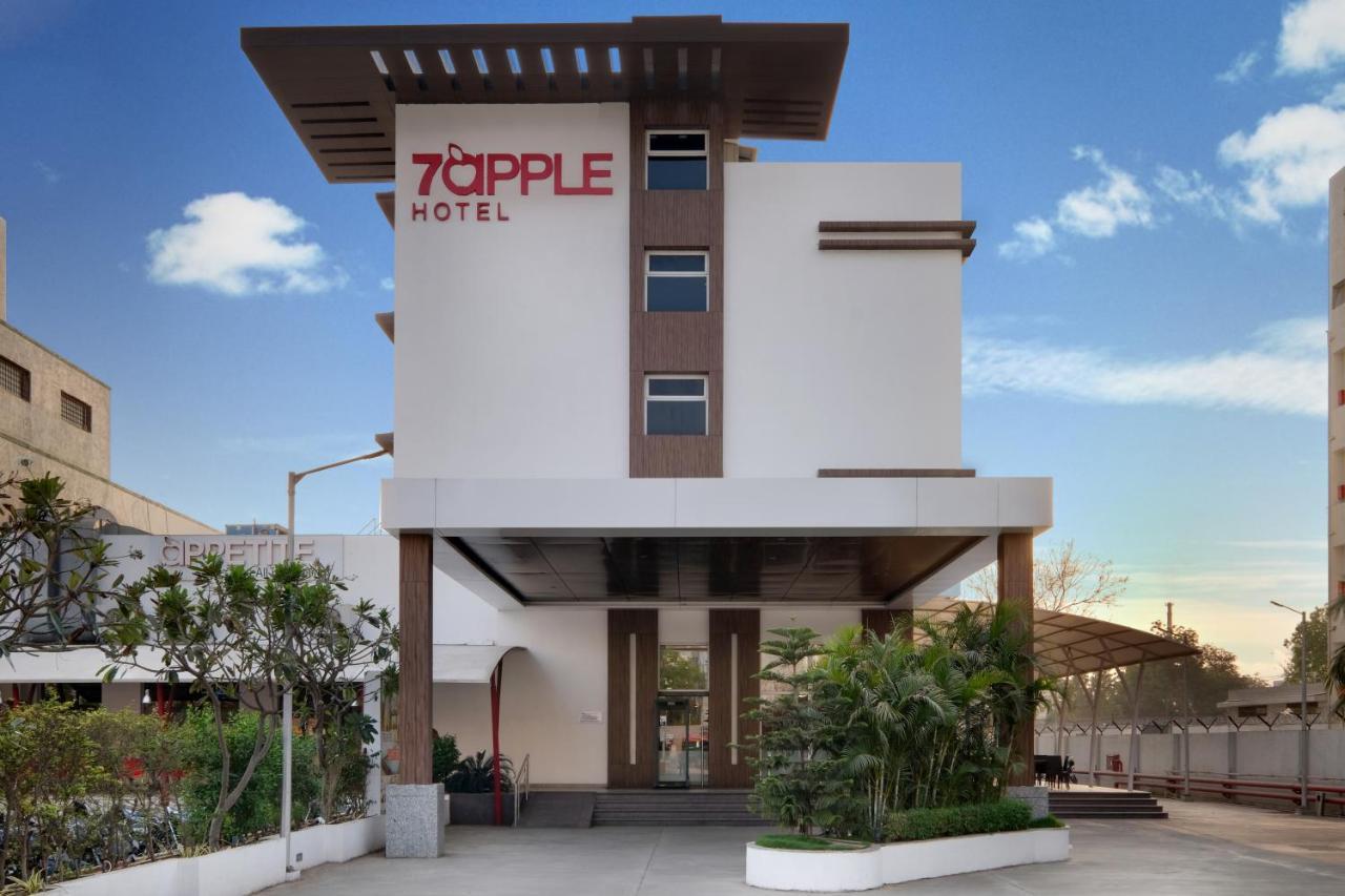 7 Apple Hotel, ואדודרה מראה חיצוני תמונה