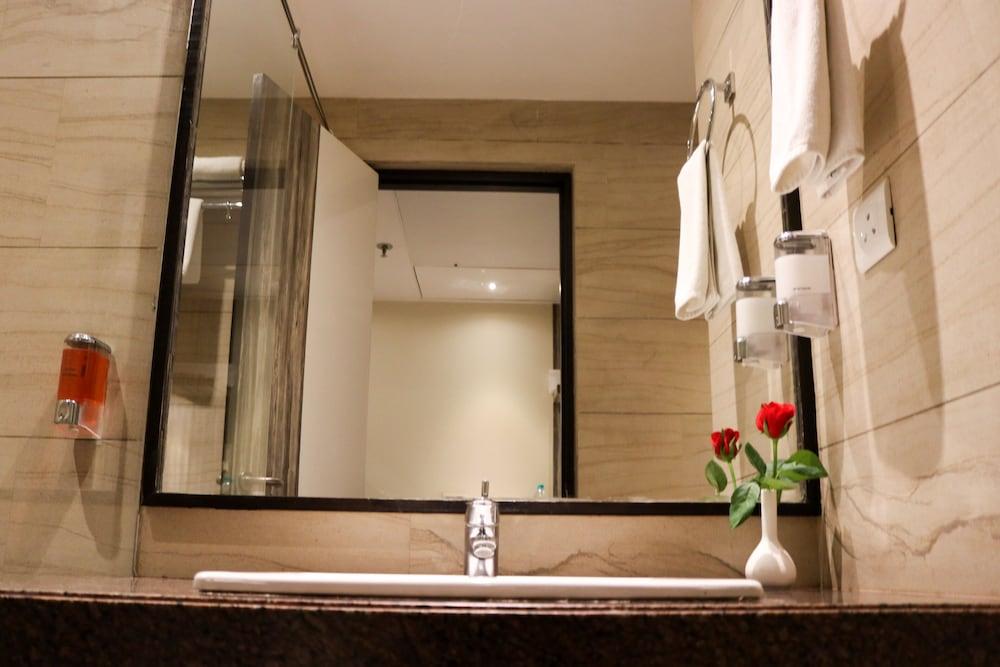 7 Apple Hotel, ואדודרה מראה חיצוני תמונה