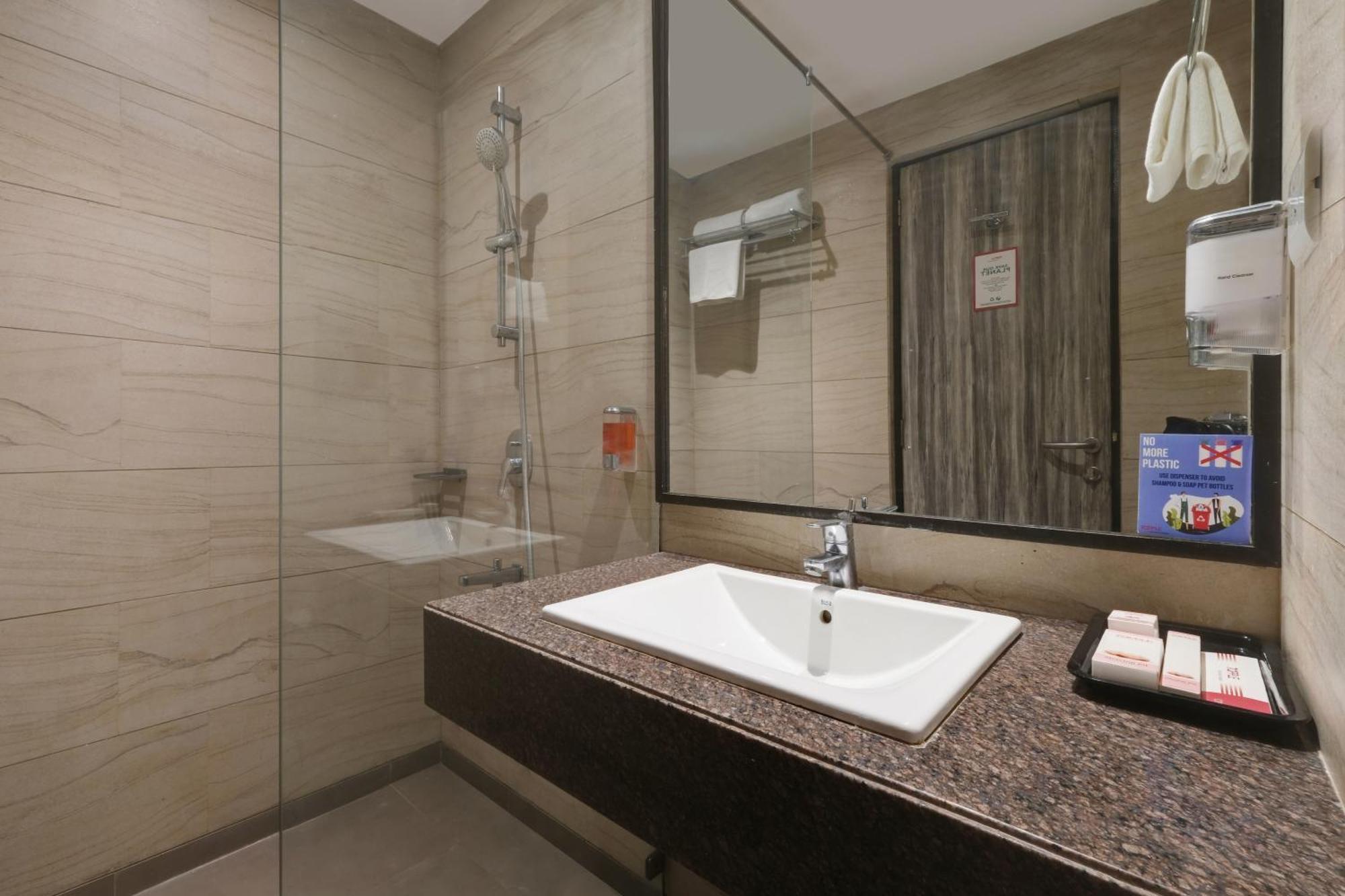 7 Apple Hotel, ואדודרה חדר תמונה